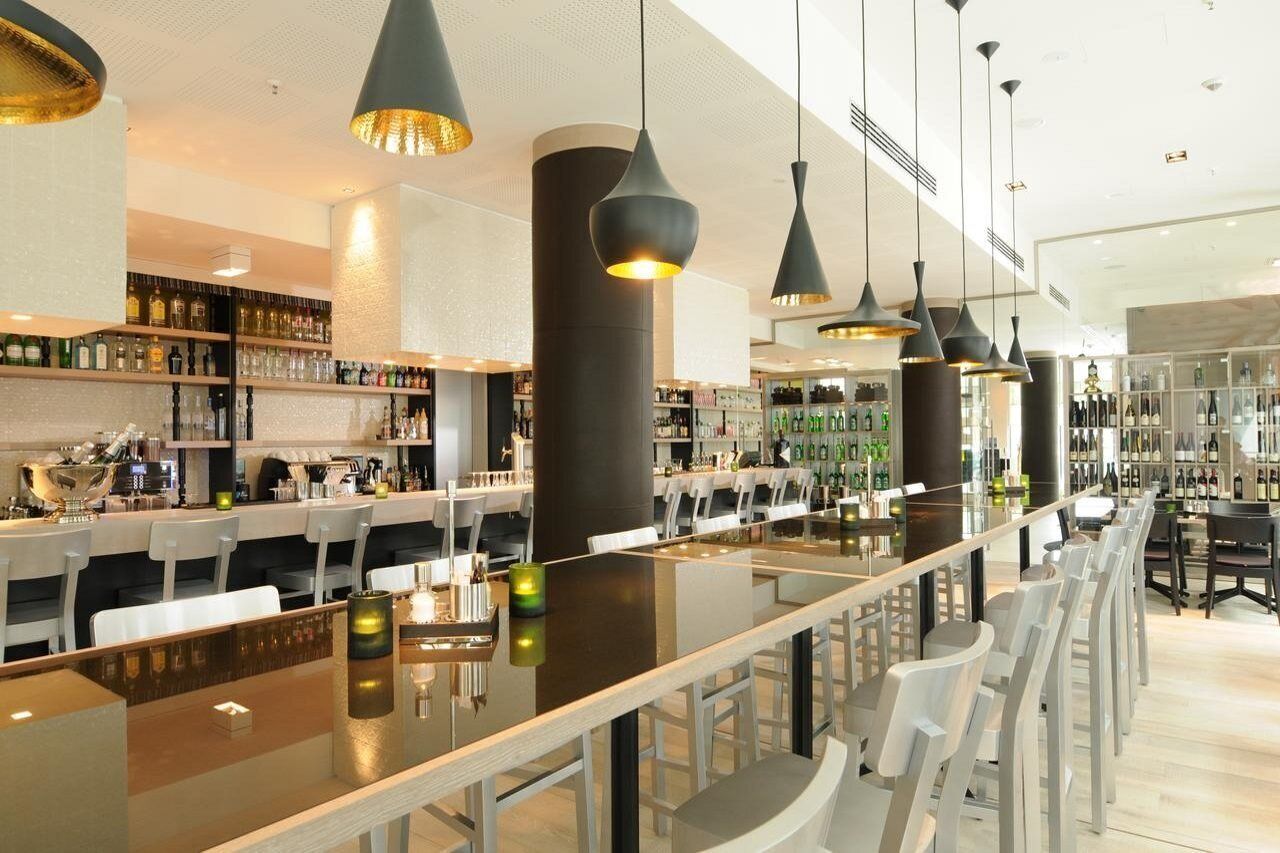 Breakfast, lunch and dinner served