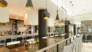 Breakfast, lunch and dinner served - Hotel Indigo Berlin – Alexanderplatz, an IHG Hotel (Berlin)