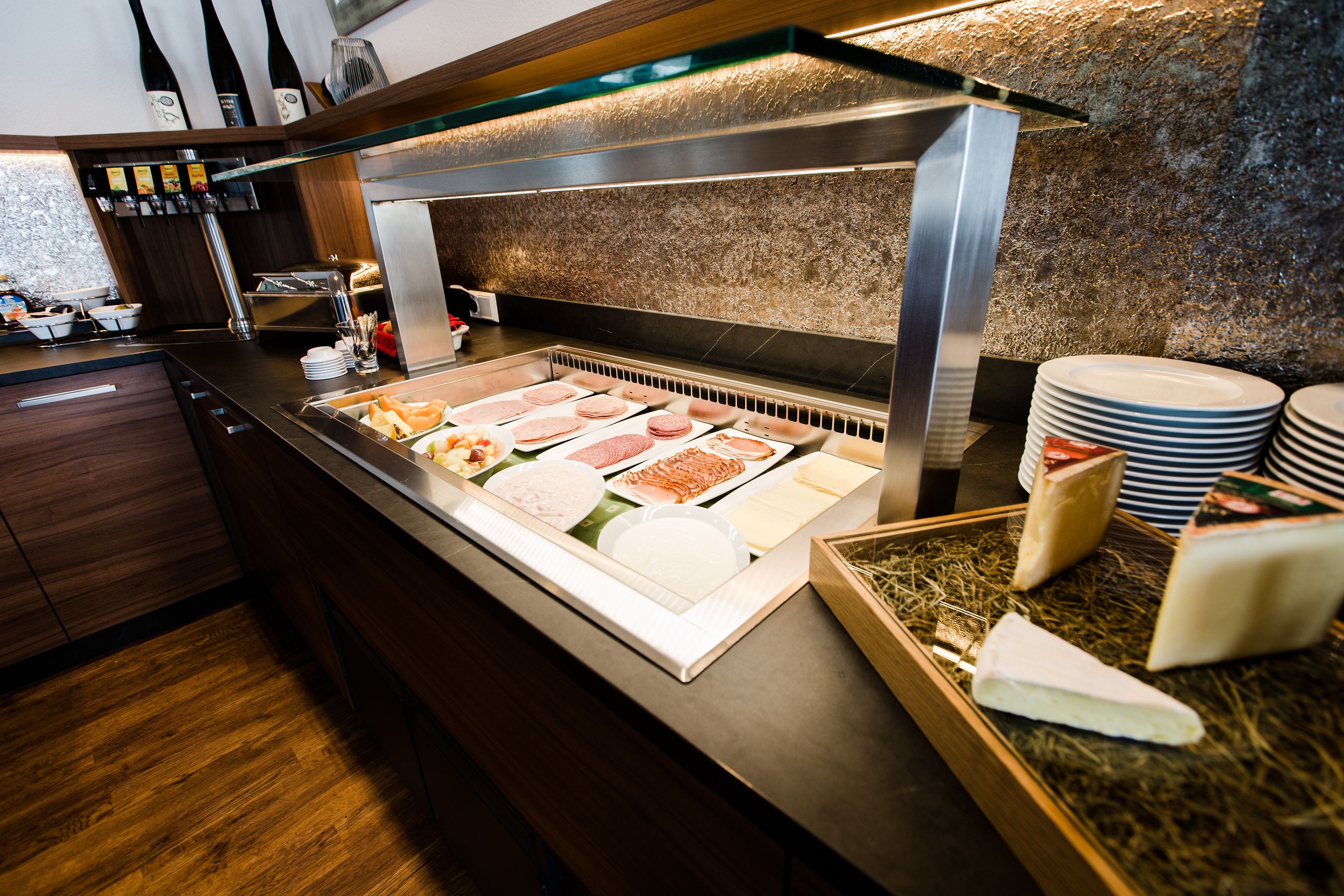 daily buffet breakfast (eur 19 per person)