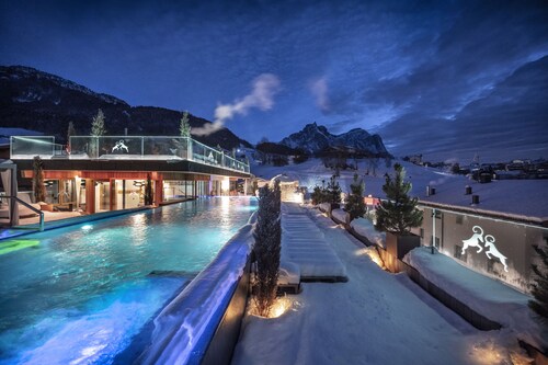ABINEA Dolomiti Romantic Spa Hotel