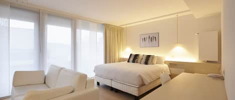 Superior Suite, 1 Queen Bed with Sofa bed, Accessible | In-room safe, desk, laptop workspace, blackout curtains