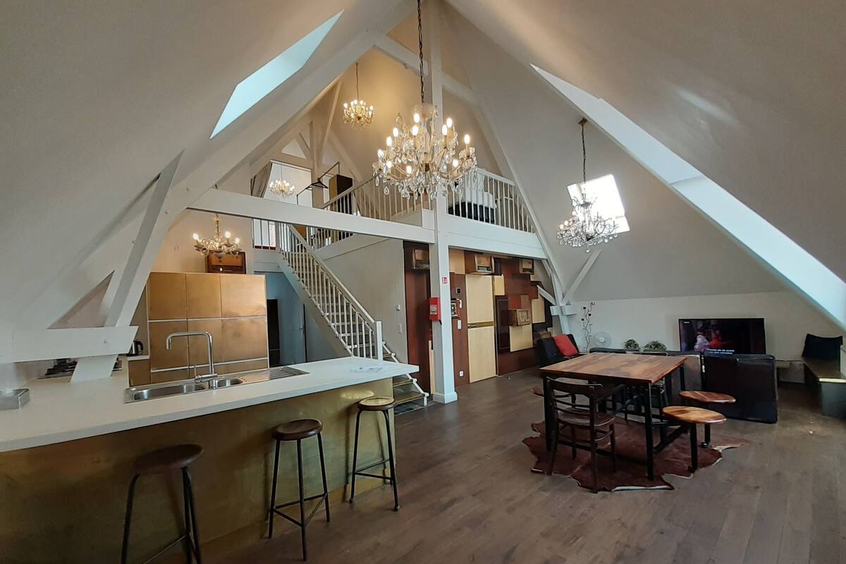 Duplex Apartment | 客房内用餐