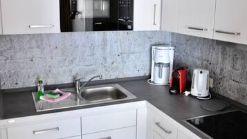 1 Room Apartment (incl. 80,00 EUR Cleaning fee) | Private kitchen