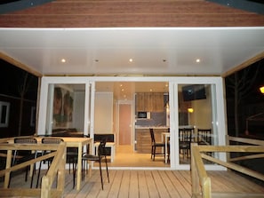 Design Chalet, 3 Bedrooms, Fireplace, Mountainside | Terrace/patio - Camping L'Espelt (La Pobla de Lillet)