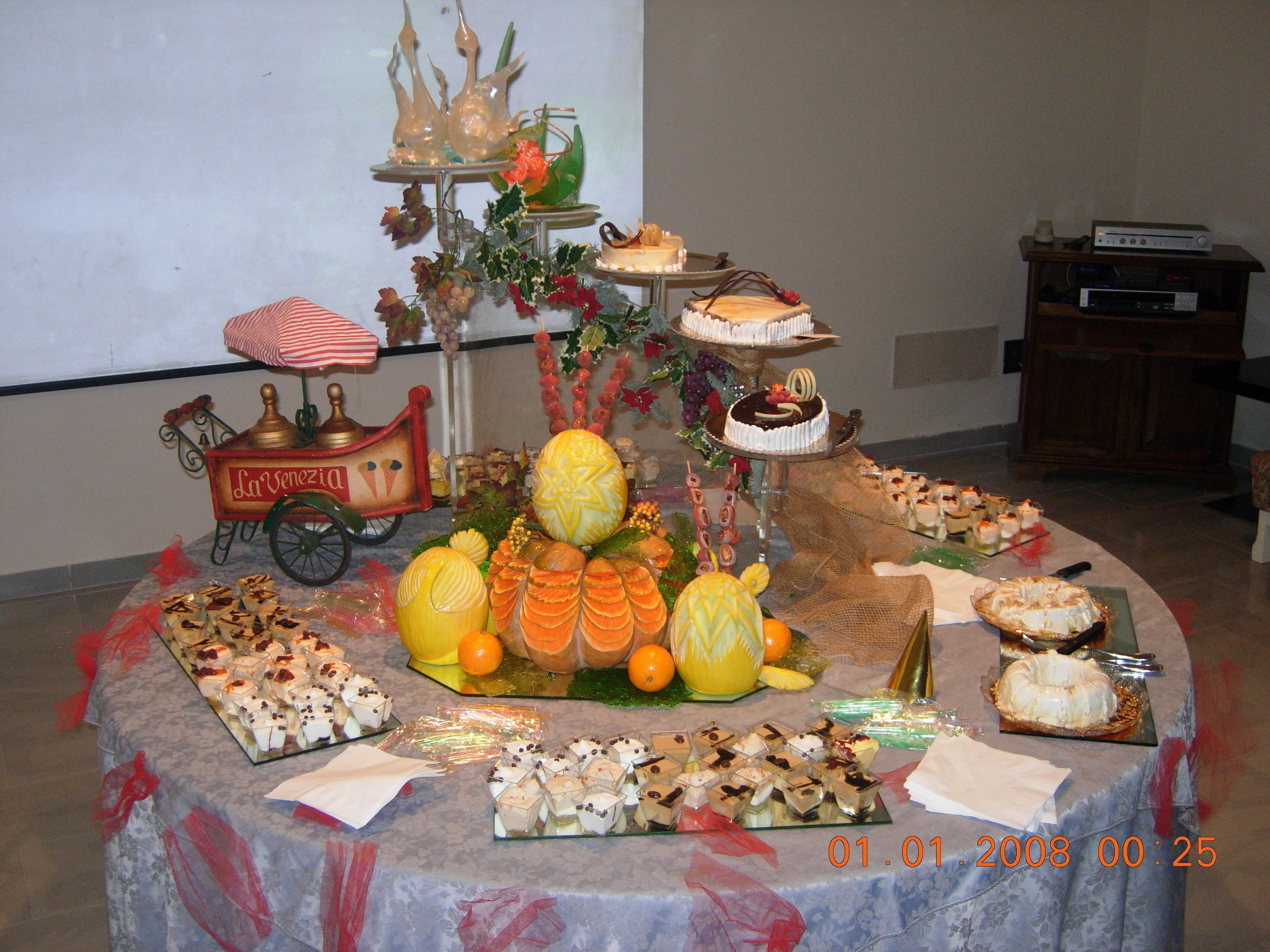 Aamiainen ja lounas; paikallinen keittiö, näkymät valtamerelle 