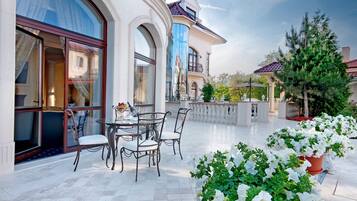 Suite Royal | Terraza o patio