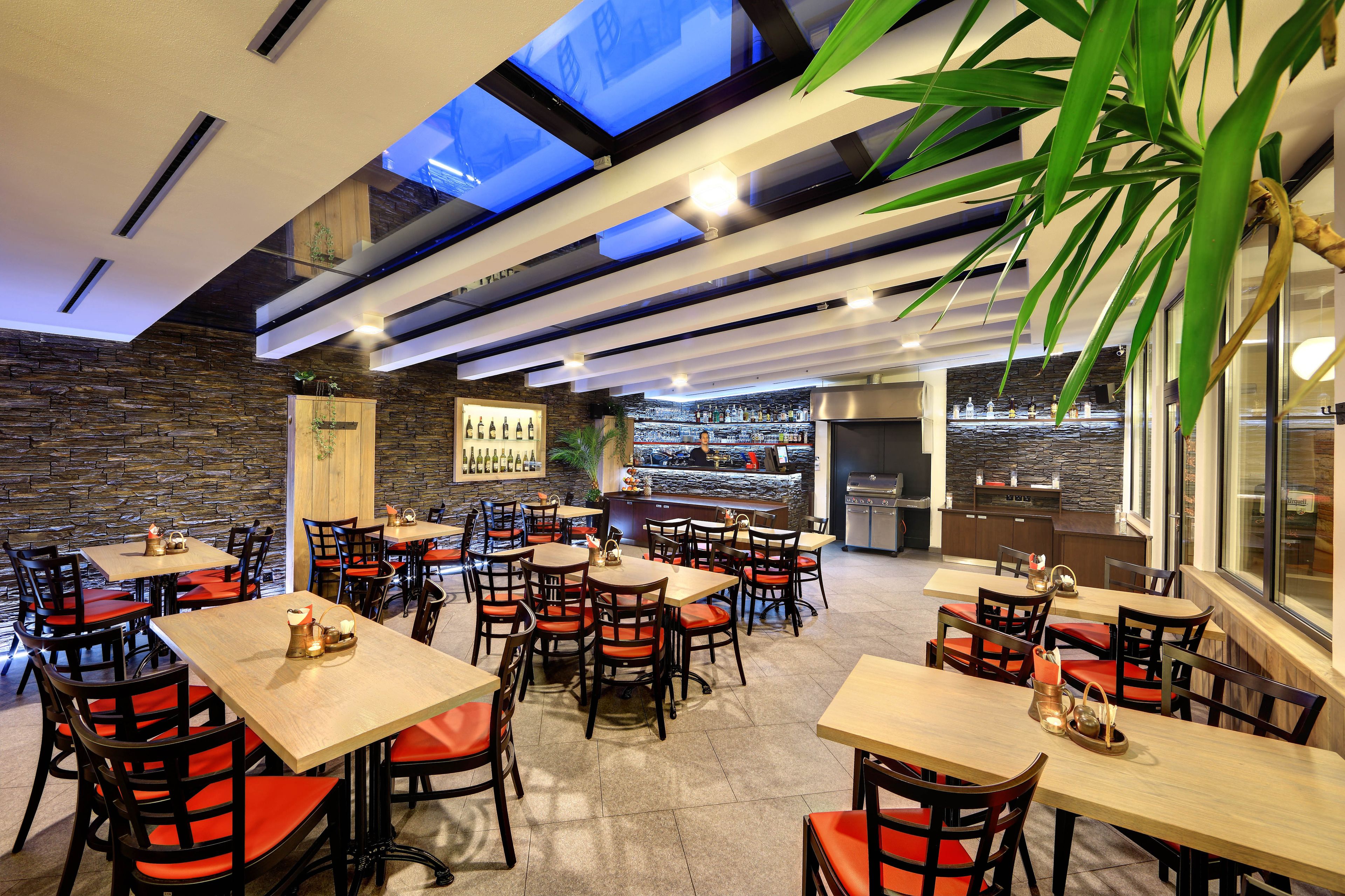 daily buffet breakfast (czk 150 per person)