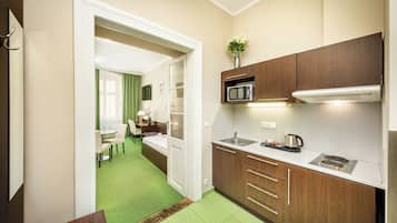 Apartamento família | Roupas de cama premium, cofres nos quartos, escrivaninha