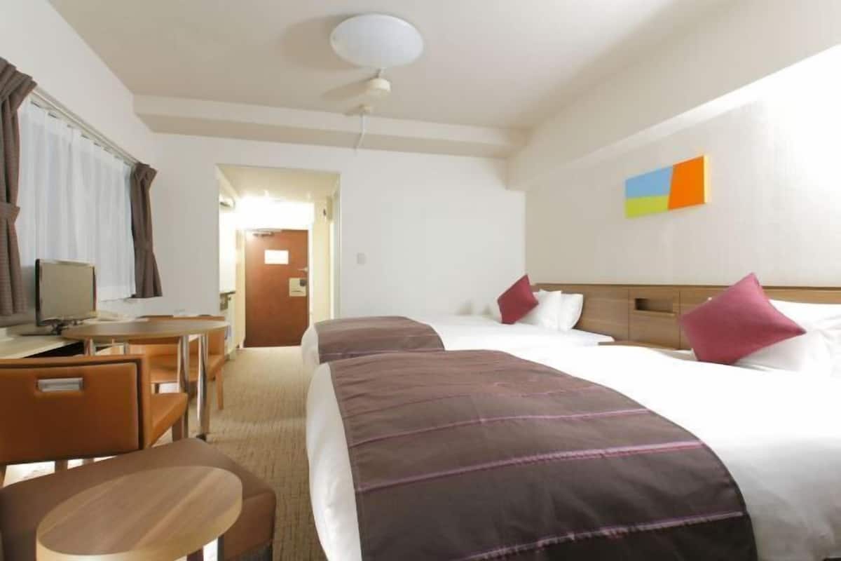 Strykejern/-brett, wi-fi (inkludert) og sengetøy