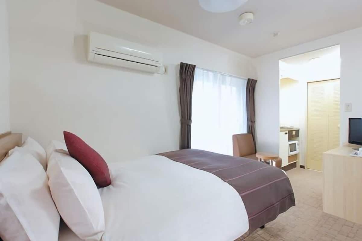 Strykejern/-brett, wi-fi (inkludert) og sengetøy