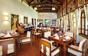 Food court