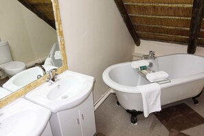 Executive Suite, 1 Double Bed | Bathroom | Separate bathtub and shower, deep-soaking bathtub, rainfall showerhead