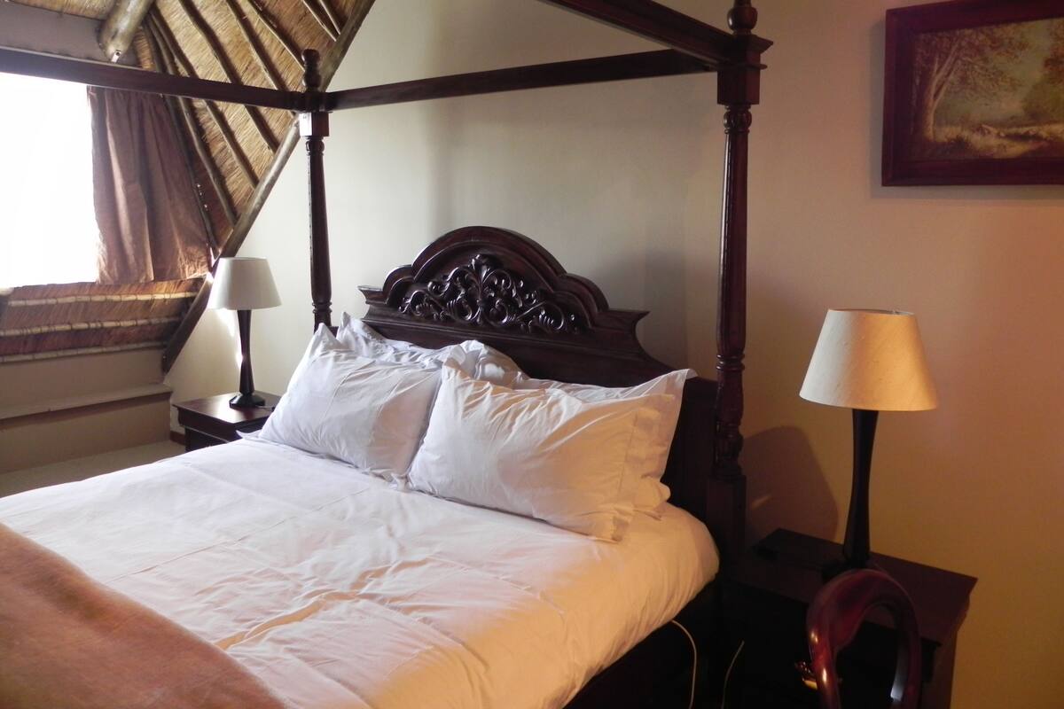 Executive Suite, 1 Double Bed | Premium bedding, individually decorated, individually furnished, desk