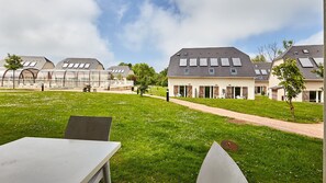 บริเวณภายนอก