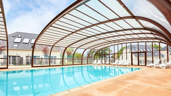 Seasonal outdoor pool - Residence Le Domaine de la Corniche - Vacancéole (Auberville)