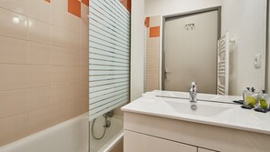 ห้องน้ำ