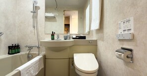 Duschwanne, Regendusche, kostenlose Toilettenartikel, Haartrockner
