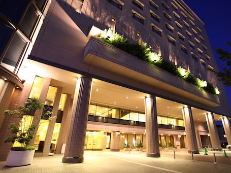 Front of property – evening/night. Crowne Plaza Chiryu by IHG