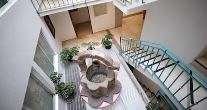 Residence L'heritage Aristóteles 140 by Bluebay