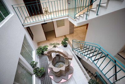 Residence L'heritage Aristóteles 140 by Bluebay