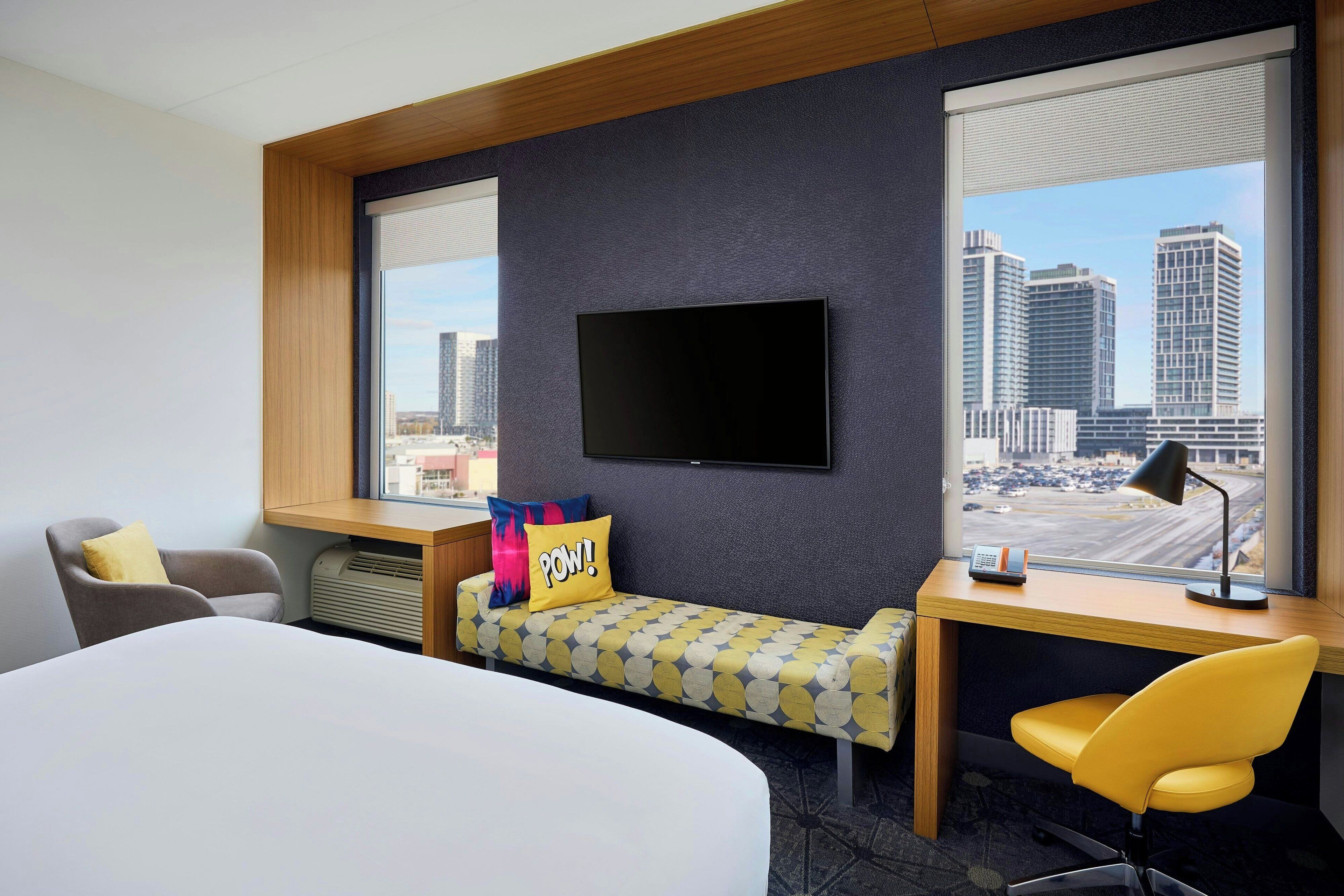 Photo - Aloft Vaughan Mills