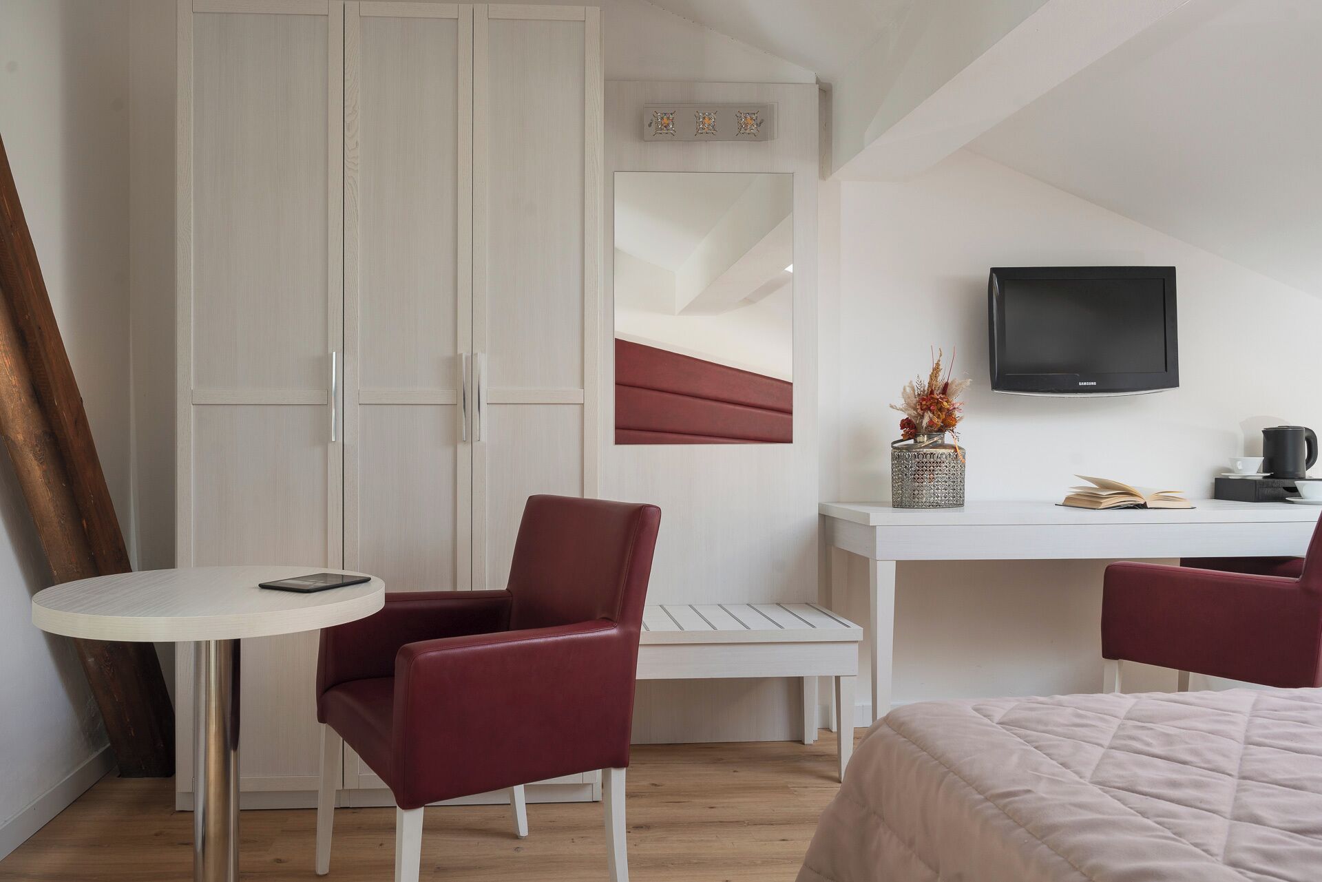 loft room double use | premium bedding, down duvets, minibar, individually decorated