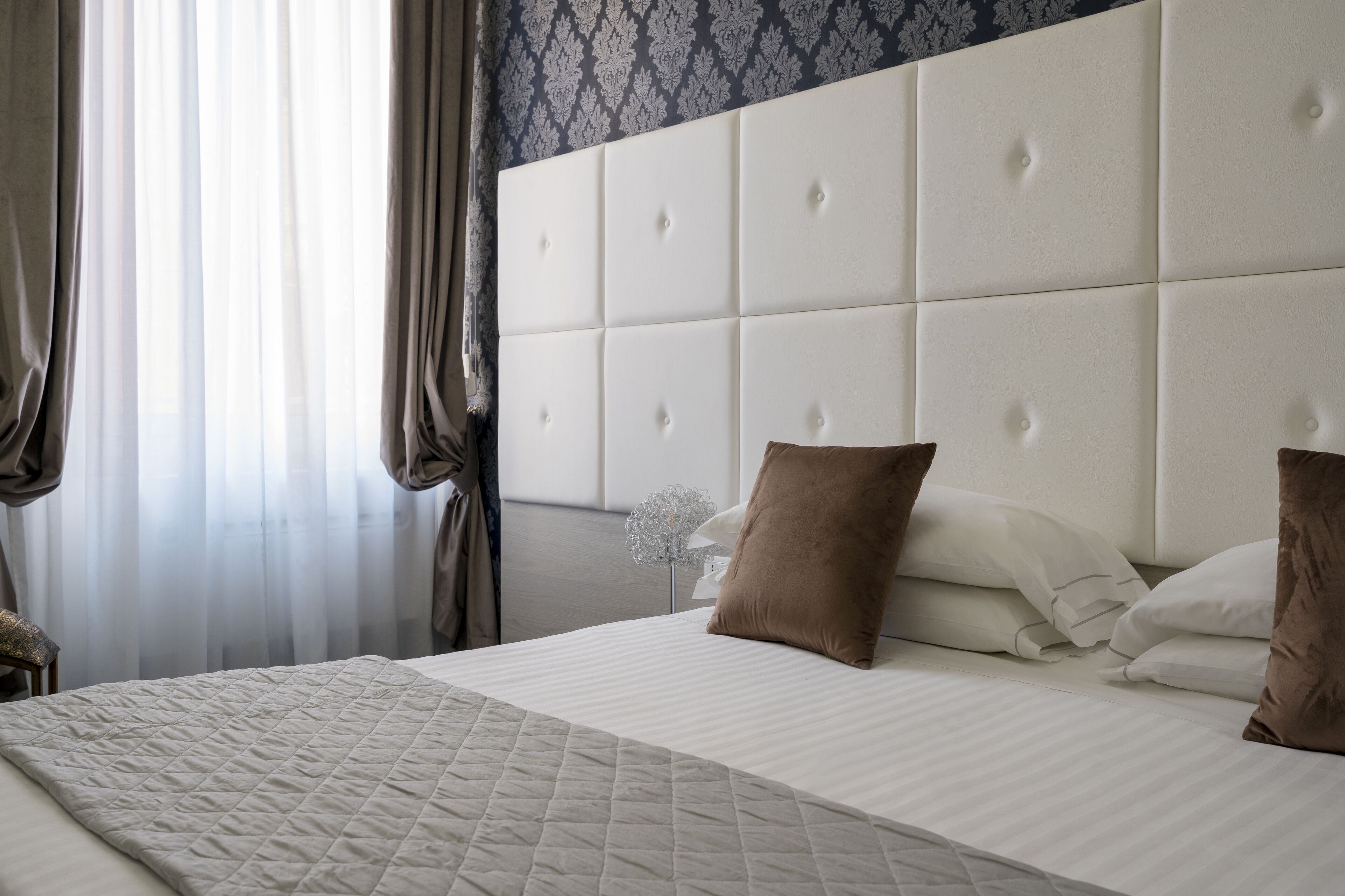 Photo - Albergo Rossini 1936 - Small & Charming