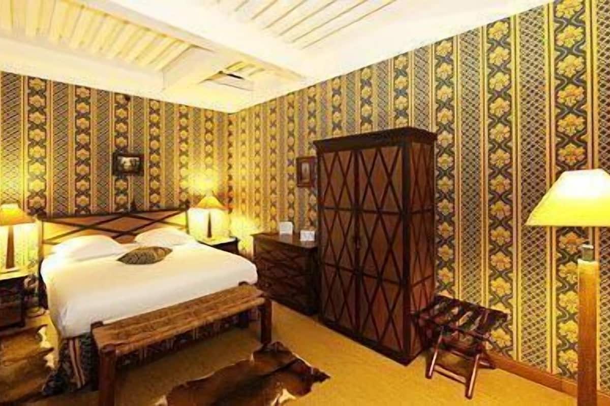 premium bedding, individually decorated, individually furnished