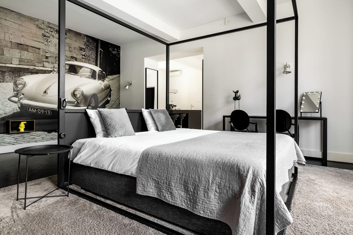 Suite La Reine in castle 2p | 1 camera, minibar con snack e bevande gratuite, una cassaforte in camera