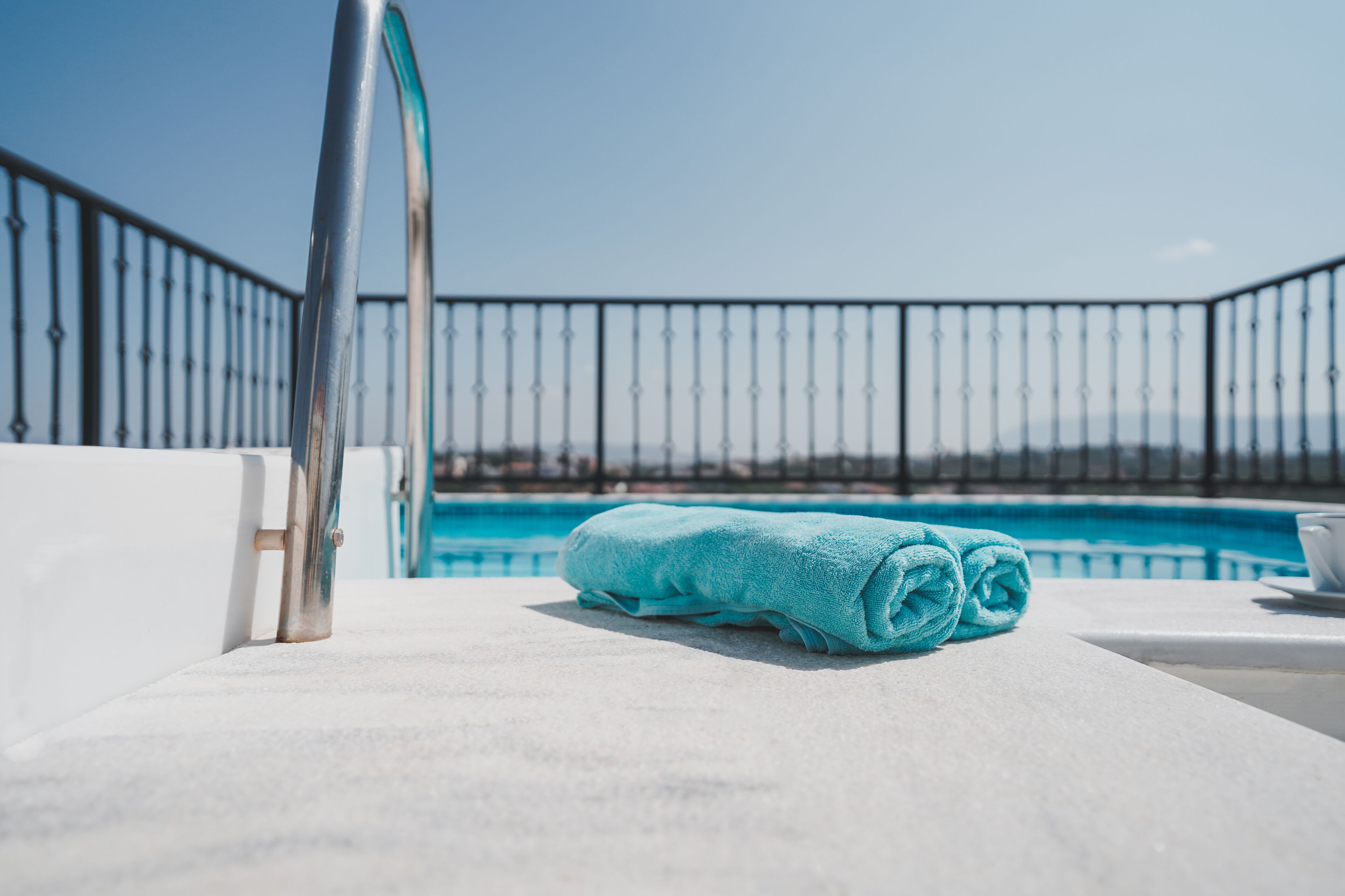 Deluxe Suite, 2 Bedrooms, Private Pool | Hypo-allergenic bedding available, in-room safe, blackout drapes