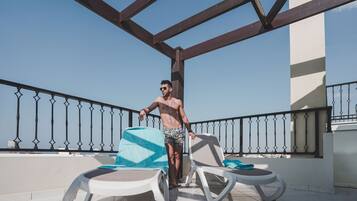 Deluxe Suite, 2 Bedrooms, Private Pool | Hypo-allergenic bedding, in-room safe, blackout drapes, soundproofing