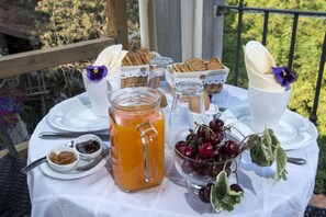 Dining - Bed & Breakfast Lujocanda (Casarza Ligure)