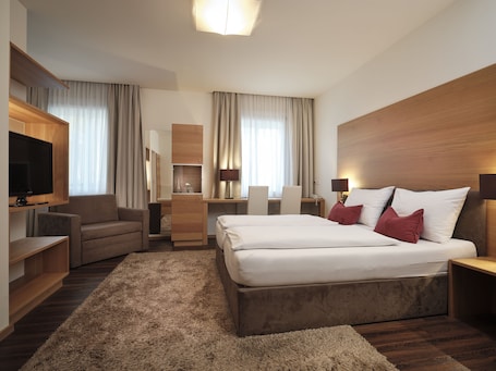 Business Double Room, 1 Queen Bed. Hotel Rumer Hof