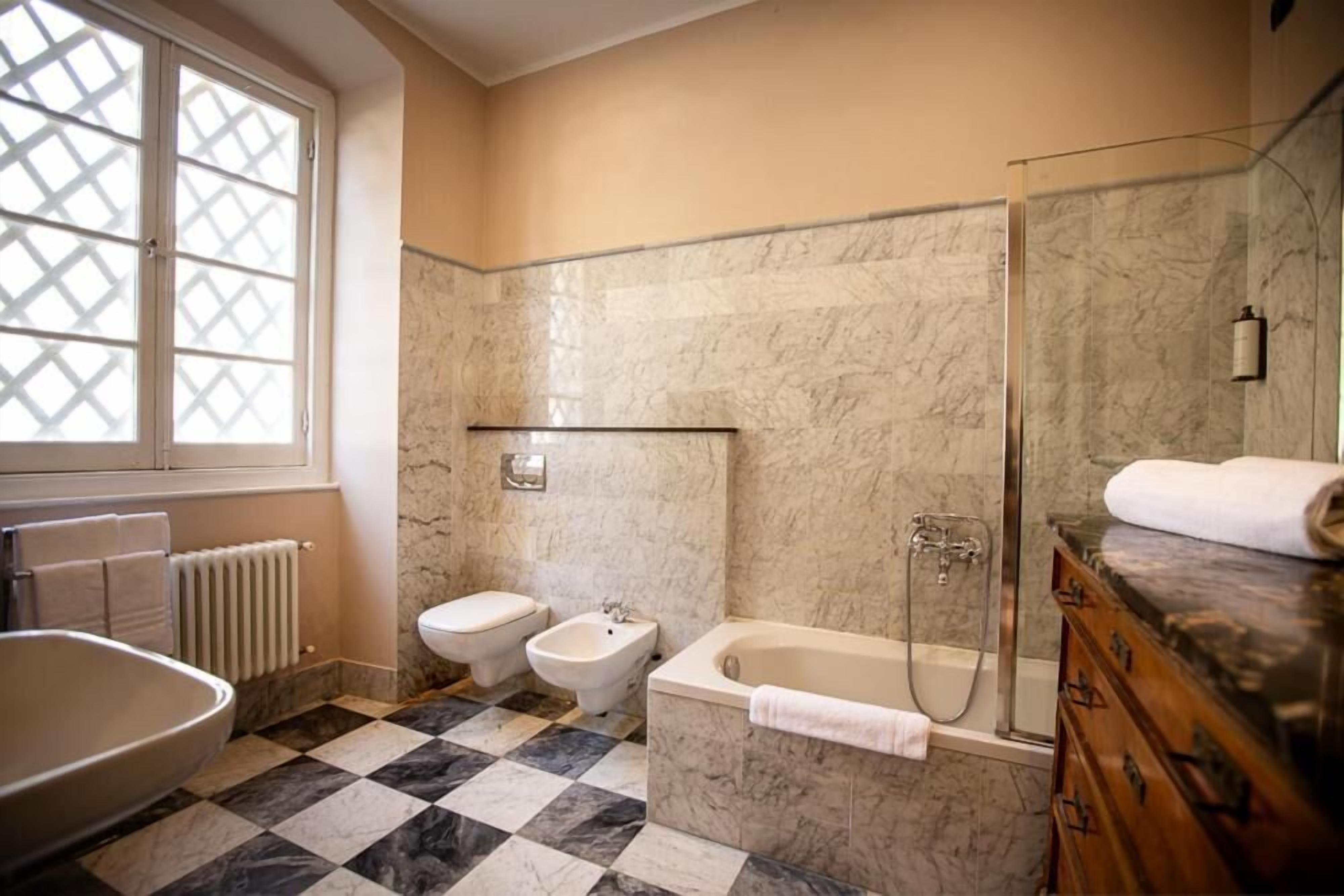 Apartemen | Kamar mandi