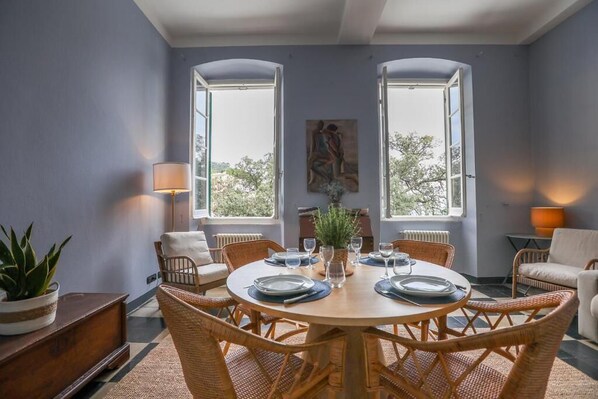 Apartment | Dining - Castello Canevaro (Zoagli)