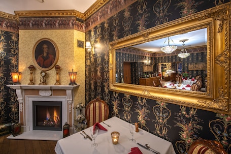 Lunch and dinner served, Polish cuisine. Rezydencja Grawert - Victorian Boutique & SPA