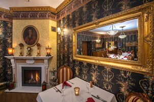 Lunch and dinner served, Polish cuisine