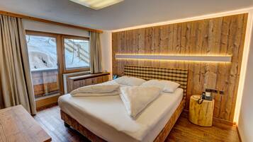 Standard-Doppelzimmer, Balkon (North) | Allergikerbettwaren, Zimmersafe, kostenlose Babybetten, kostenloses WLAN