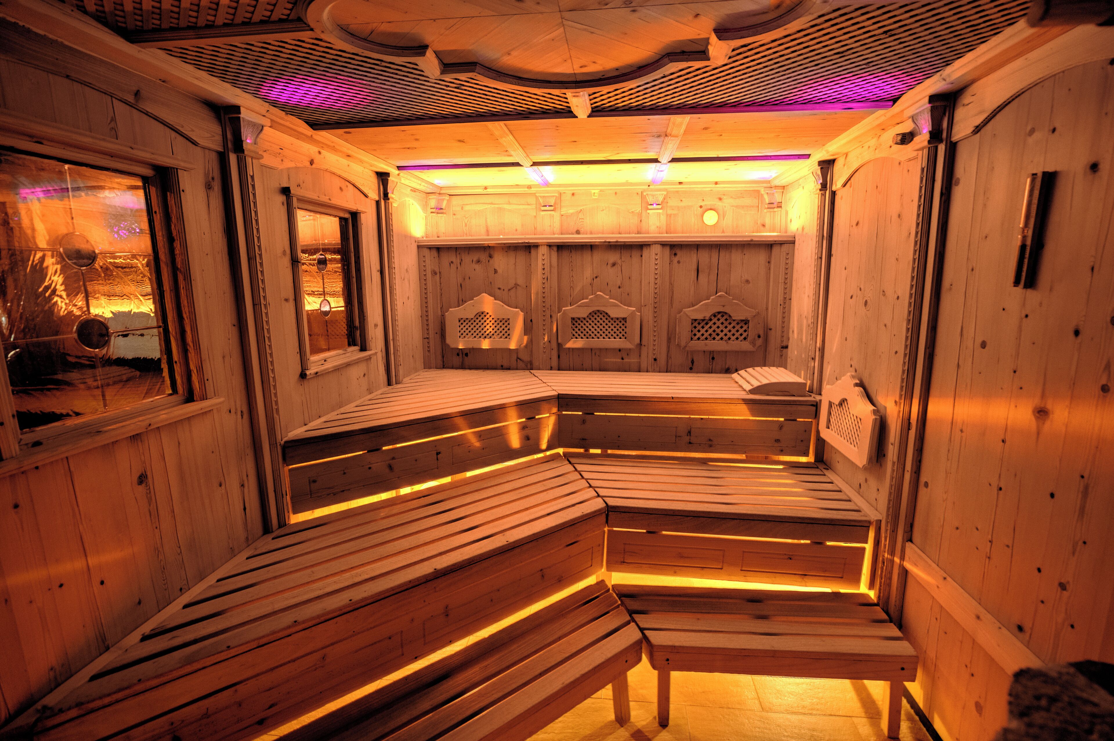 sauna, hot tub, steam room