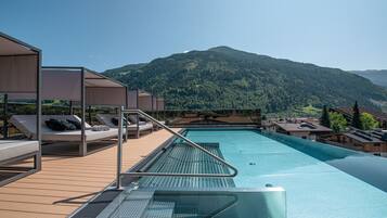 Indoor pool, 2 outdoor pools, pool umbrellas, sun loungers