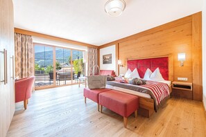 Comfort Double Room, Balcony, Mountain View (Gmiatlich_DAHUAM) | Hypo-allergenic bedding, in-room safe, free WiFi, bed sheets - Wöscherhof (Uderns)