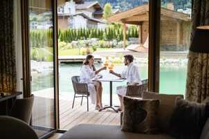Deluxe-Suite, 2 Schlafzimmer, Sauna, Seeblick (Deluxe_ON POINT) | Terrasse/Patio
