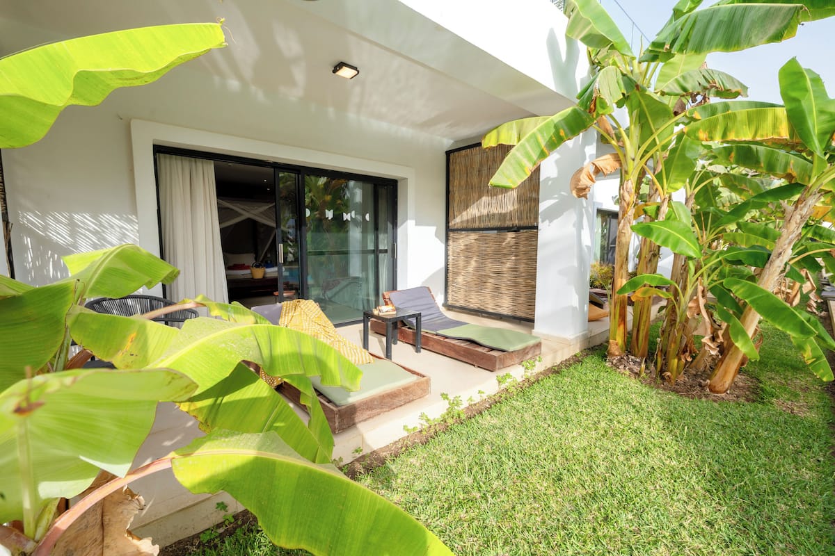 1 habitación y caja de seguridad en la habitación