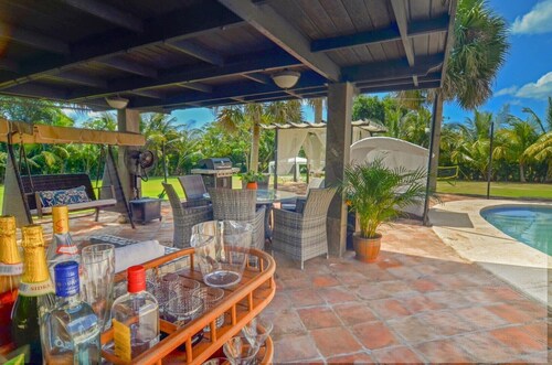 Villa familiar de lujo con chef y servicio de limpieza