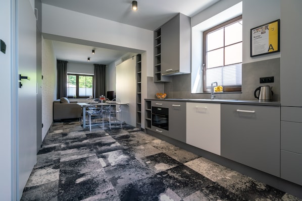 Premium Studio Suite (Karp w smietanie - A)
