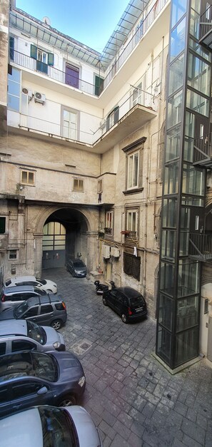 Exterior - FraBa Apartment Historic Center of Naples (Napoli)