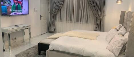 3 bedrooms, WiFi