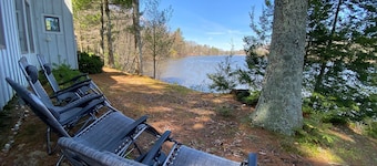 PRIVATE PENINSULA 2ac surrounded by water min from hiking skiing theater music