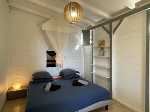 3 Schlafzimmer, Bügeleisen/Bügelbrett, Reisekinderbett, WLAN