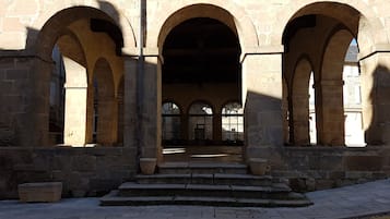 Esterni